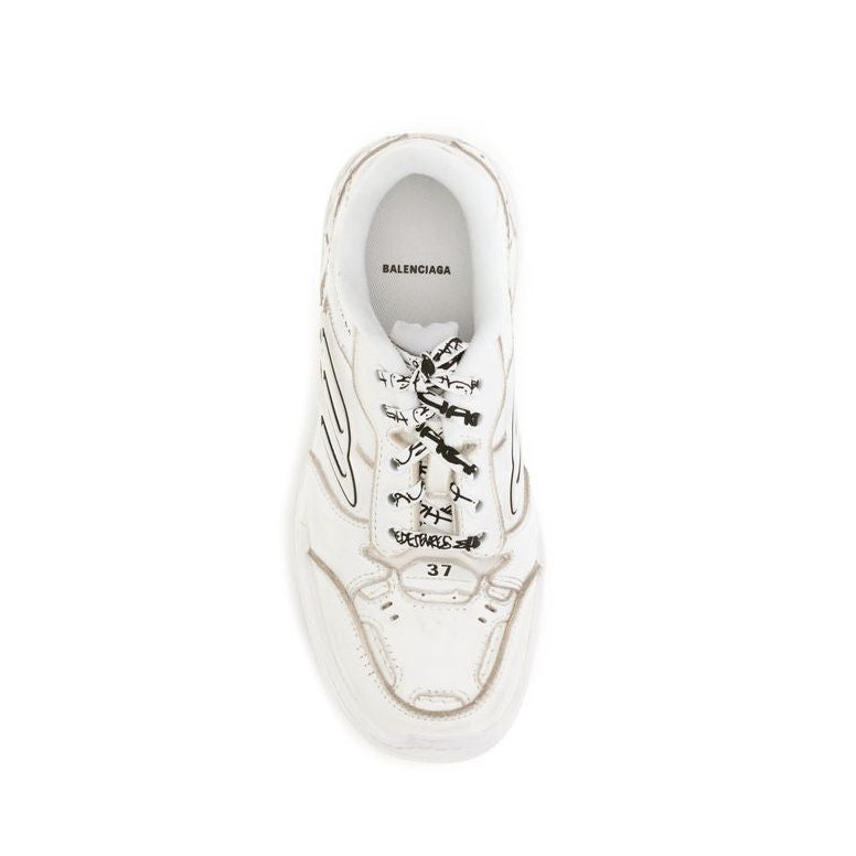 Balenciaga – Hamptons Worn-Out Sneakers in Pelle Bianca – Collezione SS26
