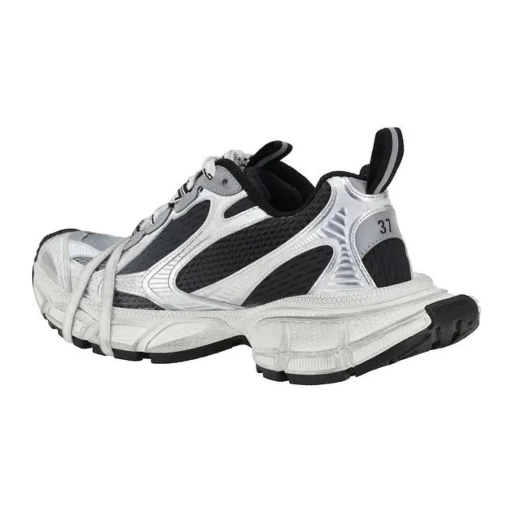 Balenciaga - Track Low Sneakers – White / Black - woman