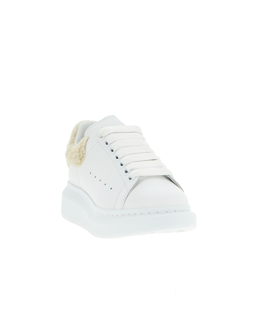Alexander McQueen – Larry Sneakers in Shearling Beige