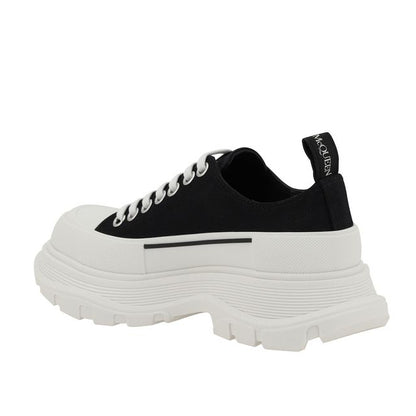 Alexander McQueen - Oversized Sneaker Tread Lace-Up Black/White