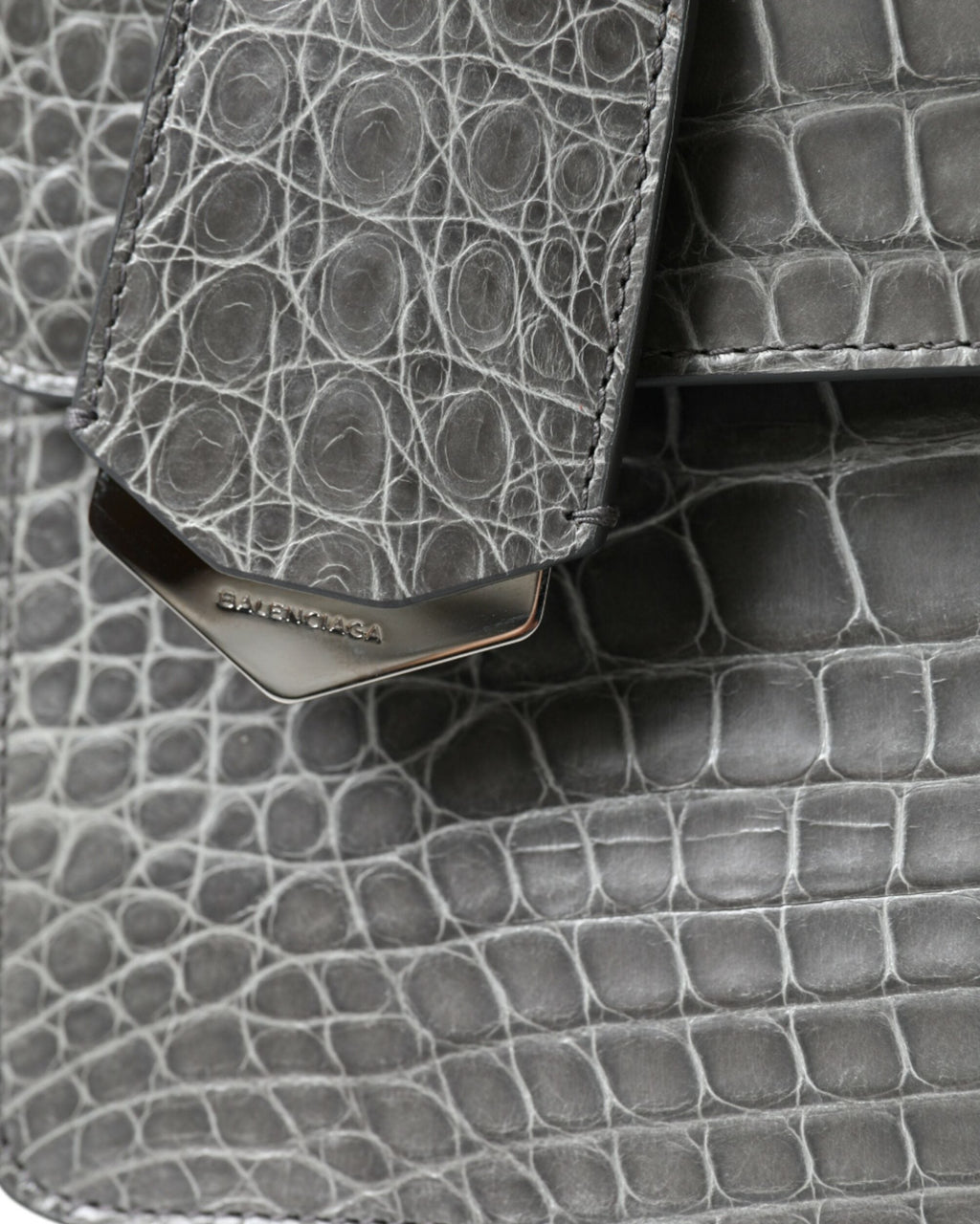 Balenciaga – Le Dix Pochette Alligator Leather Medium Shoulder Bag Grey