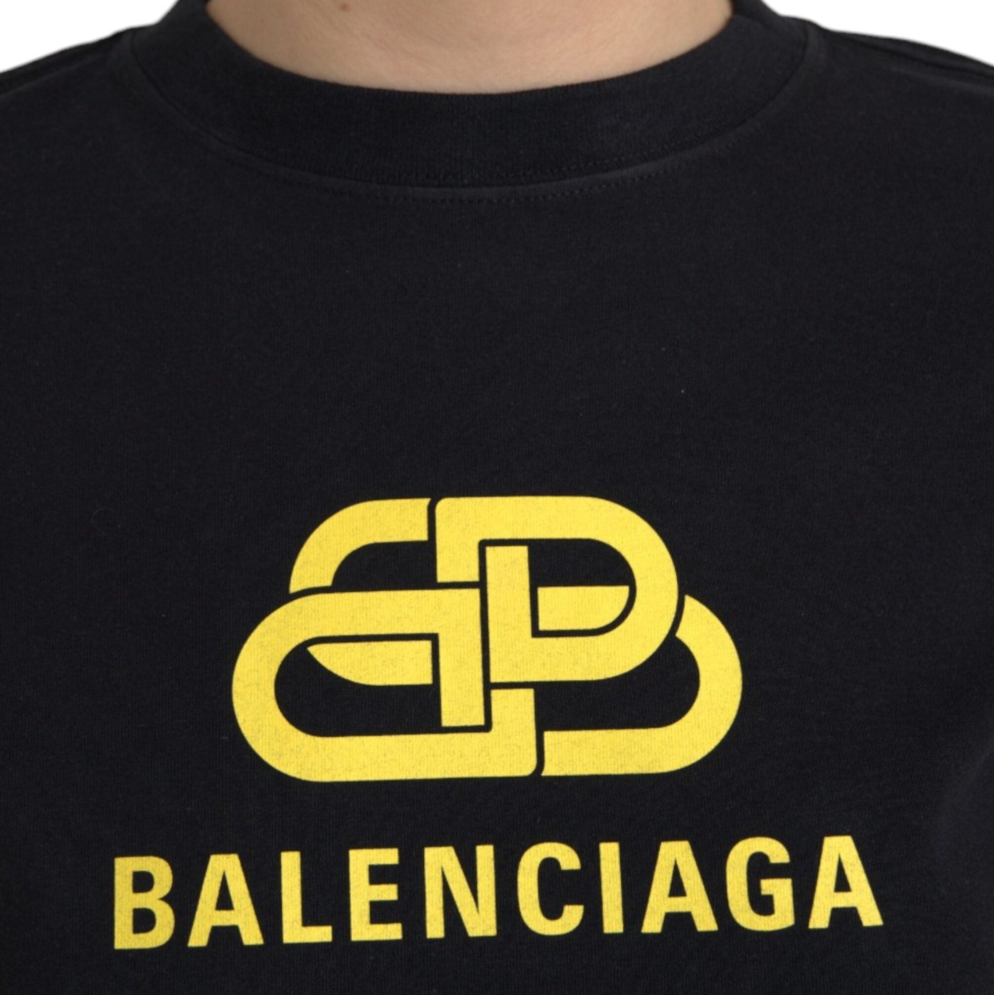 Balenciaga – T-Shirt Donna Nera in Cotone con Maxi Logo BB Giallo