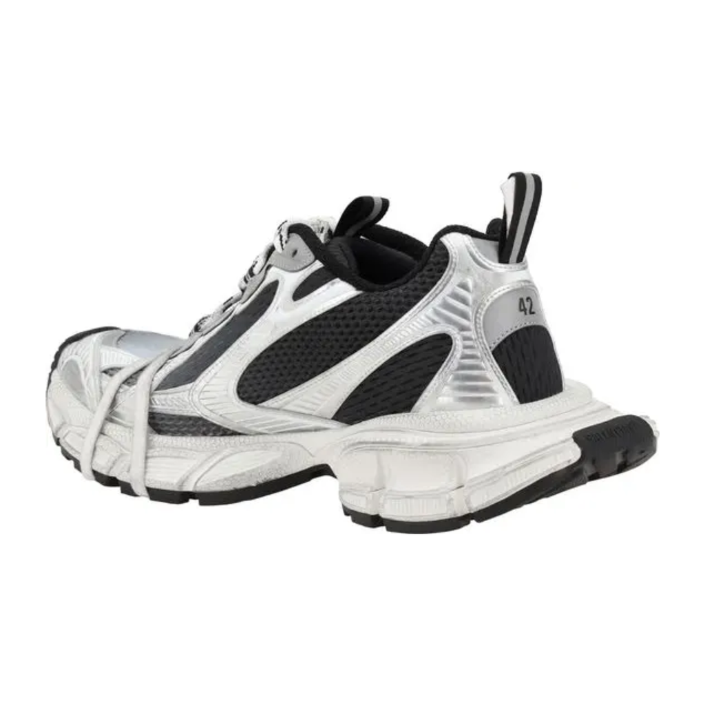 Balenciaga - Track Low Sneakers – White / Black
