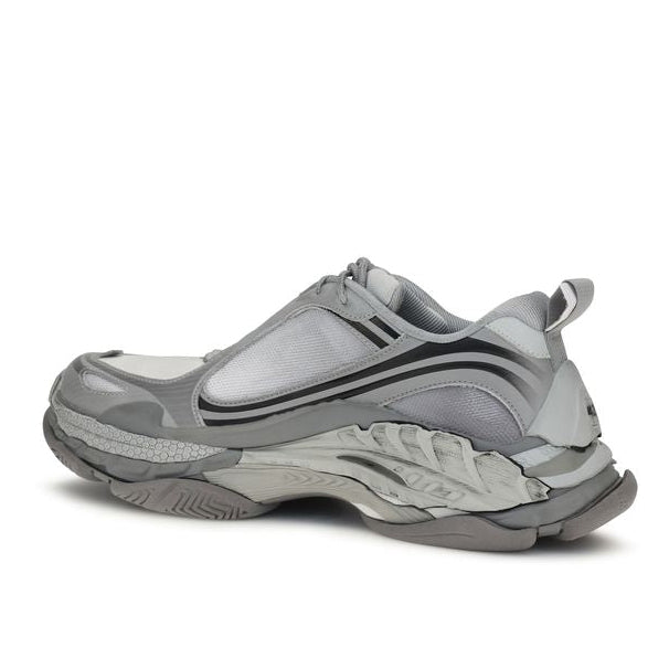Balenciaga – Triple S Sneakers Grigio e Bianco dal Look Distressed