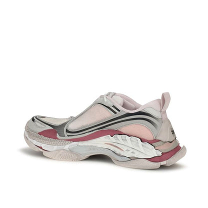 Balenciaga – Triple S Sneakers Rosa Cipria e Bianco dal Look Distressed