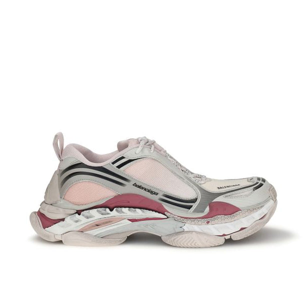 Balenciaga – Triple S Sneakers Rosa Cipria e Bianco dal Look Distressed