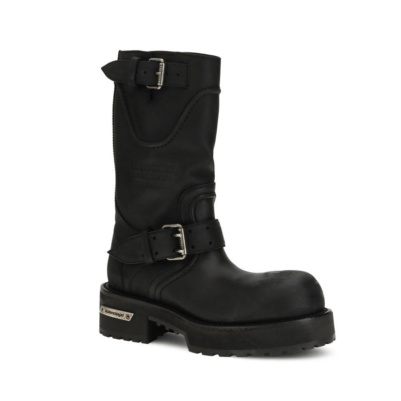 Balenciaga – Venom Boots in Pelle Nera con Fibbie Industrial – Collezione SS26