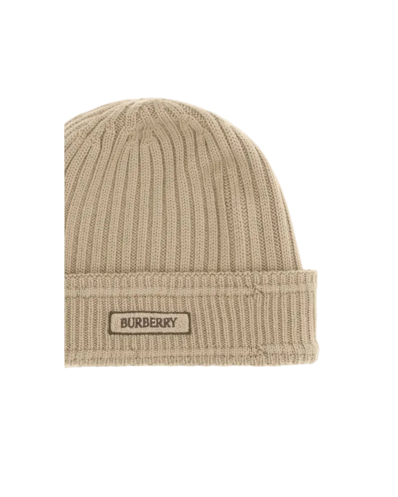 Stile-Ifs-Burberry-Berretto-Lana-Merino-Logo-Patch