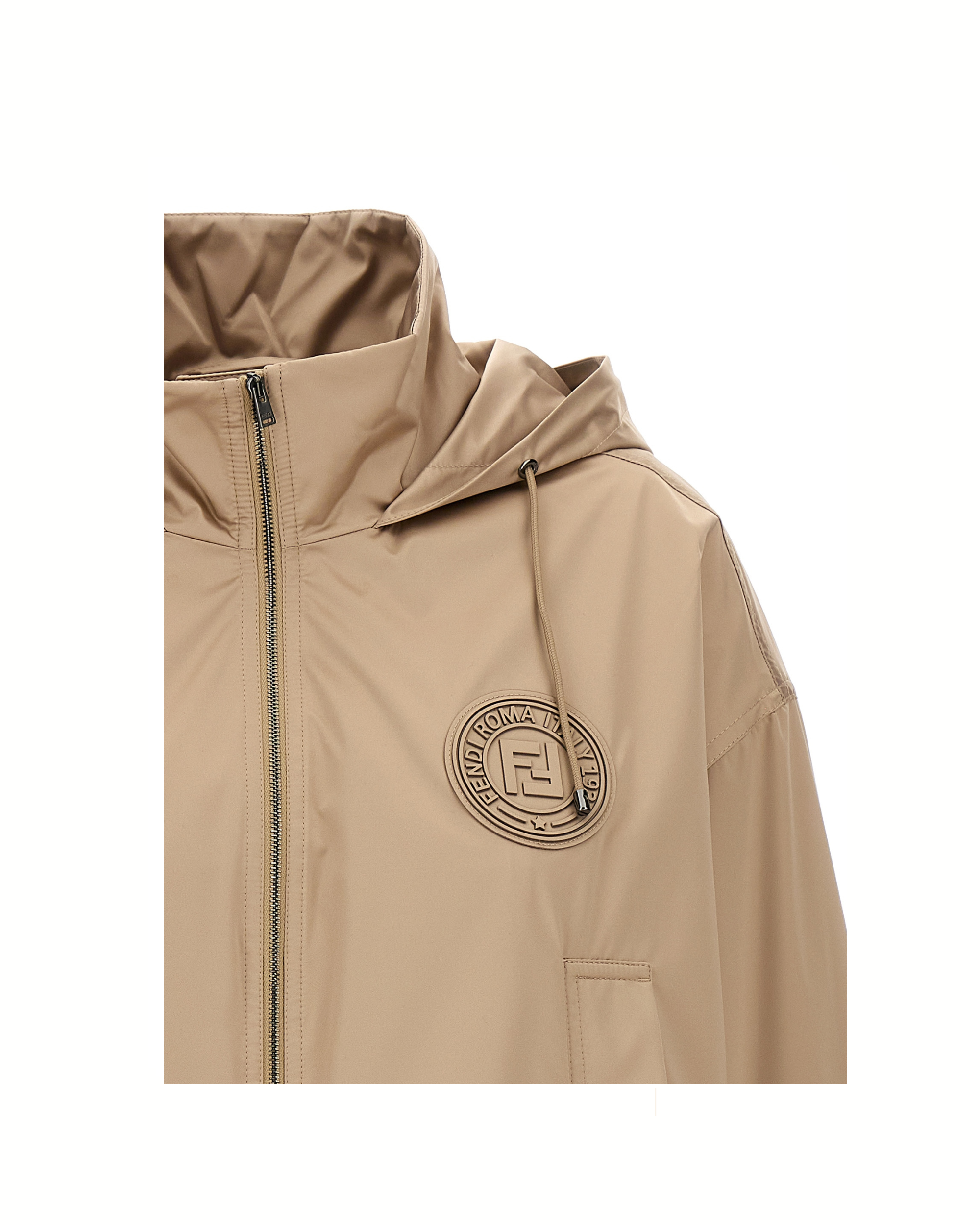 Fendi - Anorak Cropped in Tessuto Tecnico Beige con Patch Fendi Stamp 1925
